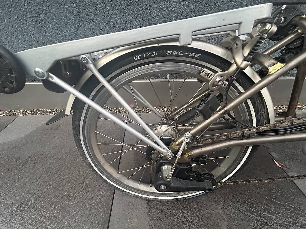 Brompton Velos: Brompton m6R 2014 – Gebraucht aus Veyrier von dpryszku 3