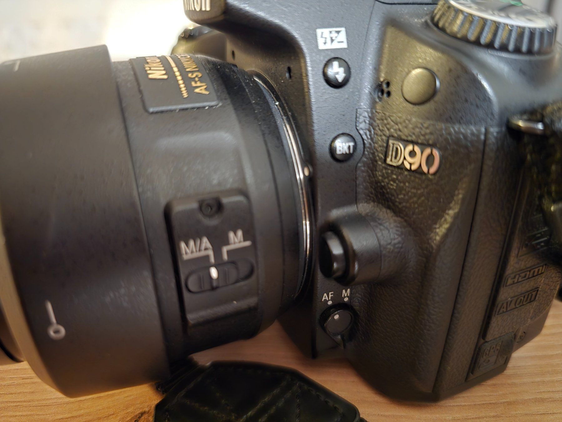 Nikon Fotocamera: Nikon d90 mit 3 Objektive – Usato da Lyss venduto da marstre 2