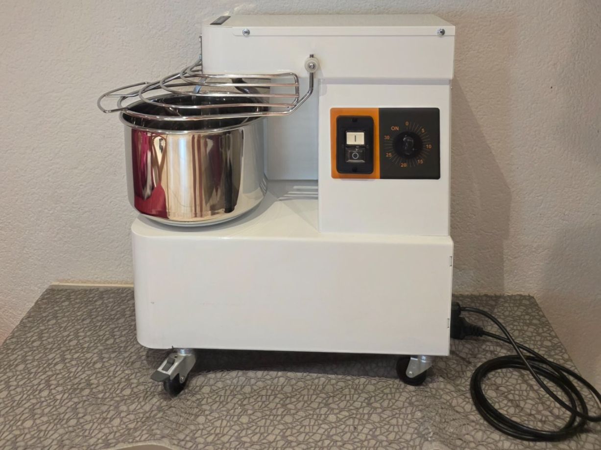 Elettrodomestici da cucina: Profi Spiralknetmaschine Prismafood IBM 5 – Usato da Kestenholz venduto da thomasberger