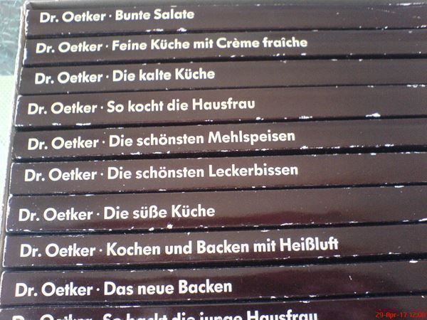 Bücher: 20 Rezeptbücher mit farbigen Abbildungen – Gebraucht aus Oftringen von andrax 1