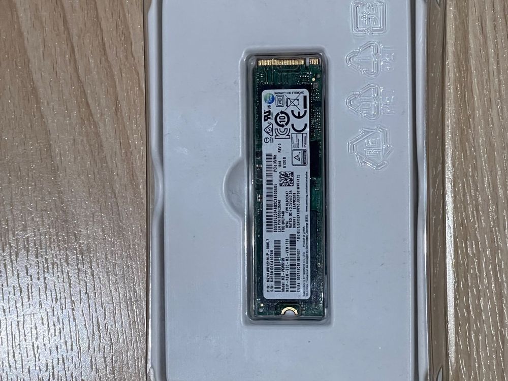 Lenovo ThinkPad PCIe NVMe OPAL2 512 GB | Kaufen auf Ricardo