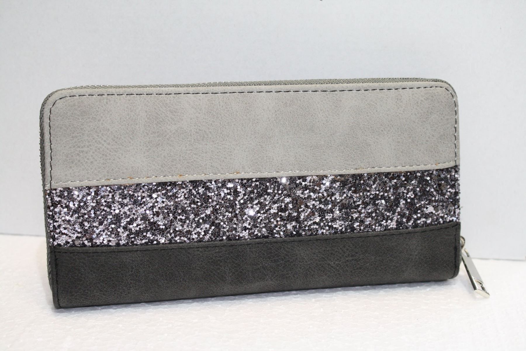 Portamonete: Damengeldbörse Anthrazit Grau CLUTCH – Nuovo (secondo la descrizione) da Balzers venduto da livostore