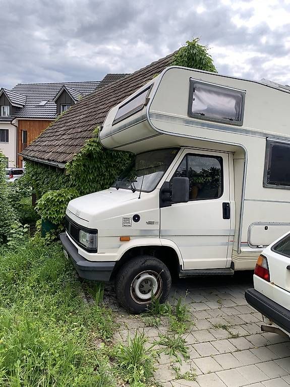 Camping Fahrzeuge: Iveco Camper – Gebraucht aus Wald ZH von Coralmar