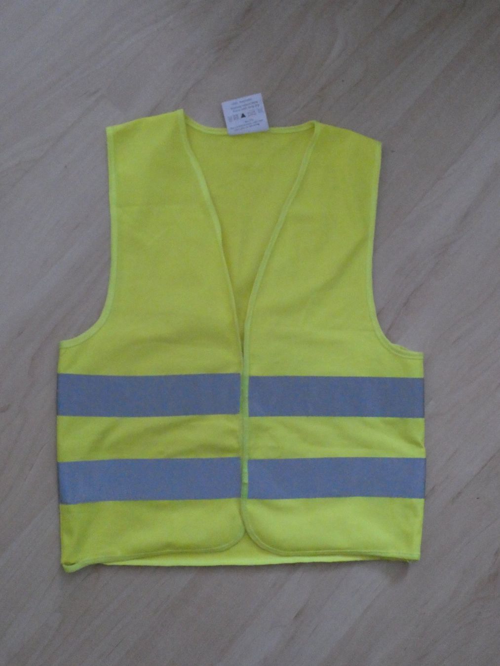 Gilet & Giacche: Leuchtweste – Usato da Mels venduto da KOSL