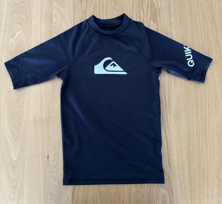 Kinder Quiksilver Badeshirt dunkelblau Grösse 10/S