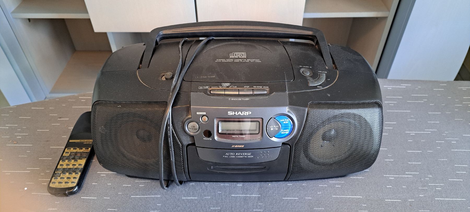 Sharp Lettore multimediale portatile: Sharp Ghettoblaster tragbar, CD/Cassette/Radio, schwarz – Usato da Burgdorf venduto da 13Isernia