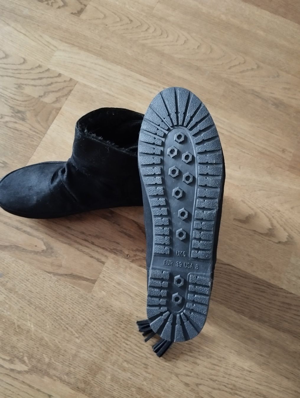 Scarpe da donna: Stiefel gefüttert Gr. 39... – Nuovo (secondo la descrizione) da Uetendorf venduto da Koh0 2