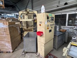 062 Herrhammer-Kerzengießmaschine aus Liquidation