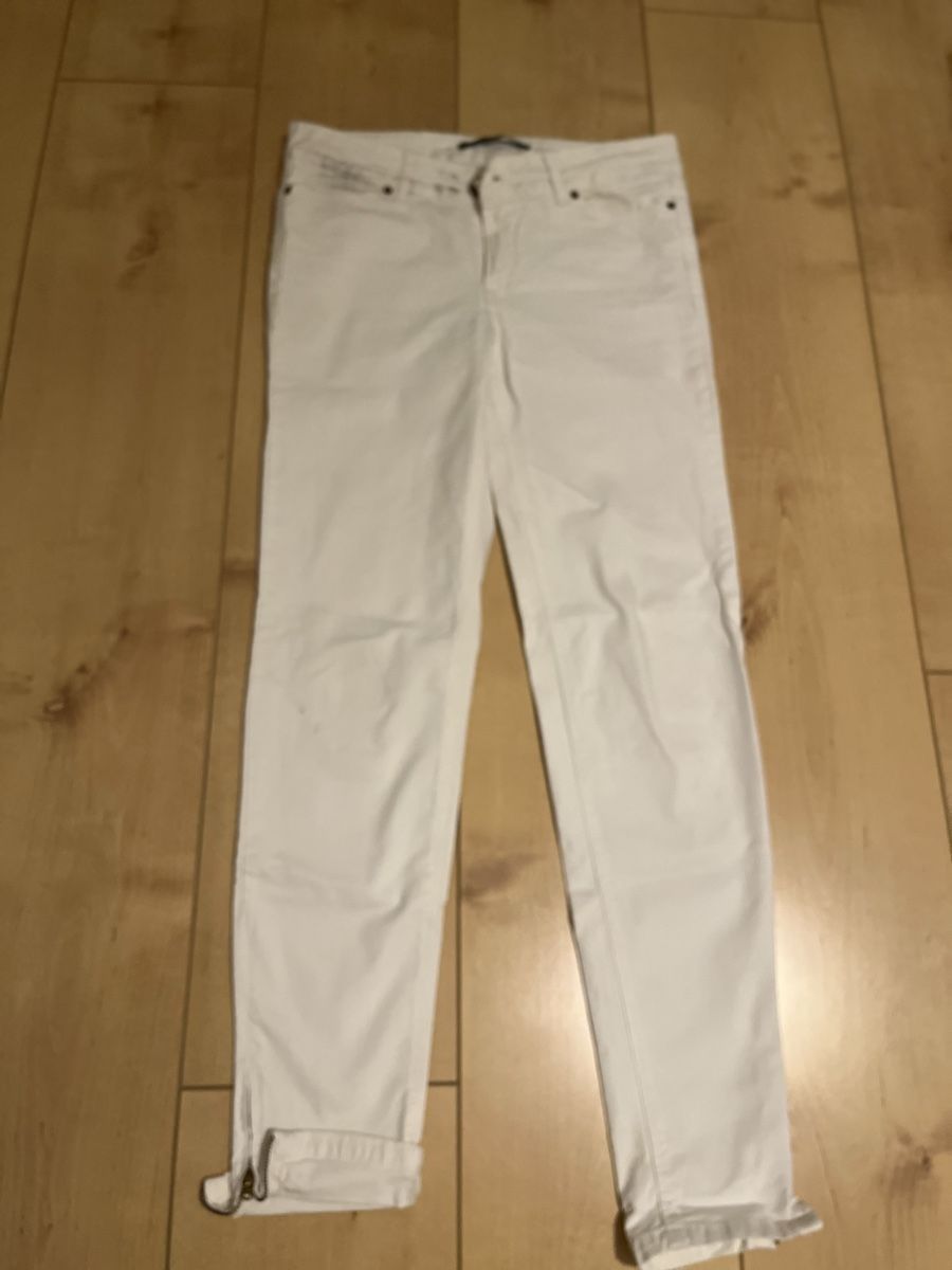 Hosen: Pantalon jeans blanc S – Gebraucht aus Bellevue von utilisatratice