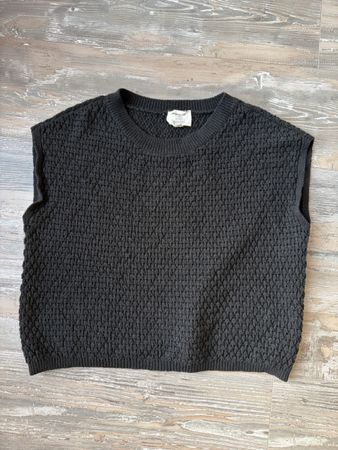 Sleeveless knitted gilet / top Maison 123