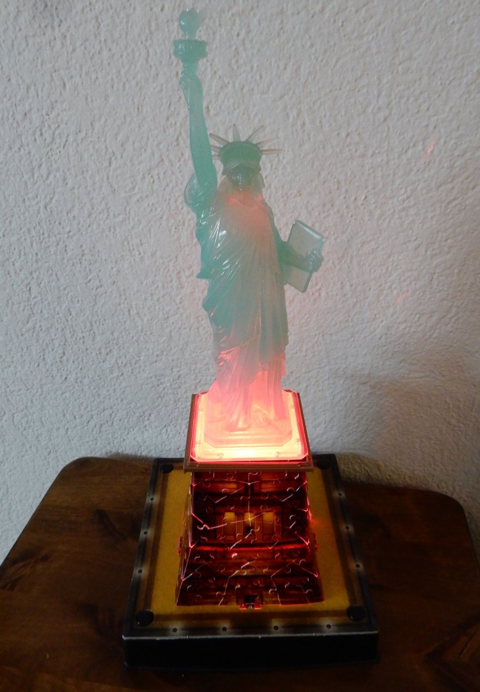 Ravensburger Puzzle: **Puzzle 3D Freiheitsstatue, leuchtend, ein Hingucker** – Usato da zürich venduto da Heidiho1 9