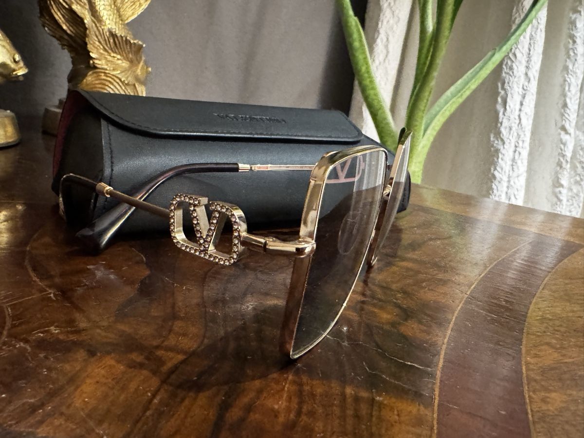 Valentino Occhiali & Lenti: Valentino Sonnenbrille – Usato da Schaan venduto da kri_tsw8 4