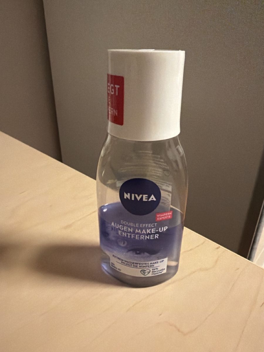 Nivea Cura del viso: Nivea Augen Make-up Entferner Double Effect 125ml gebraucht – Usato da Sursee venduto da Steffi_2020