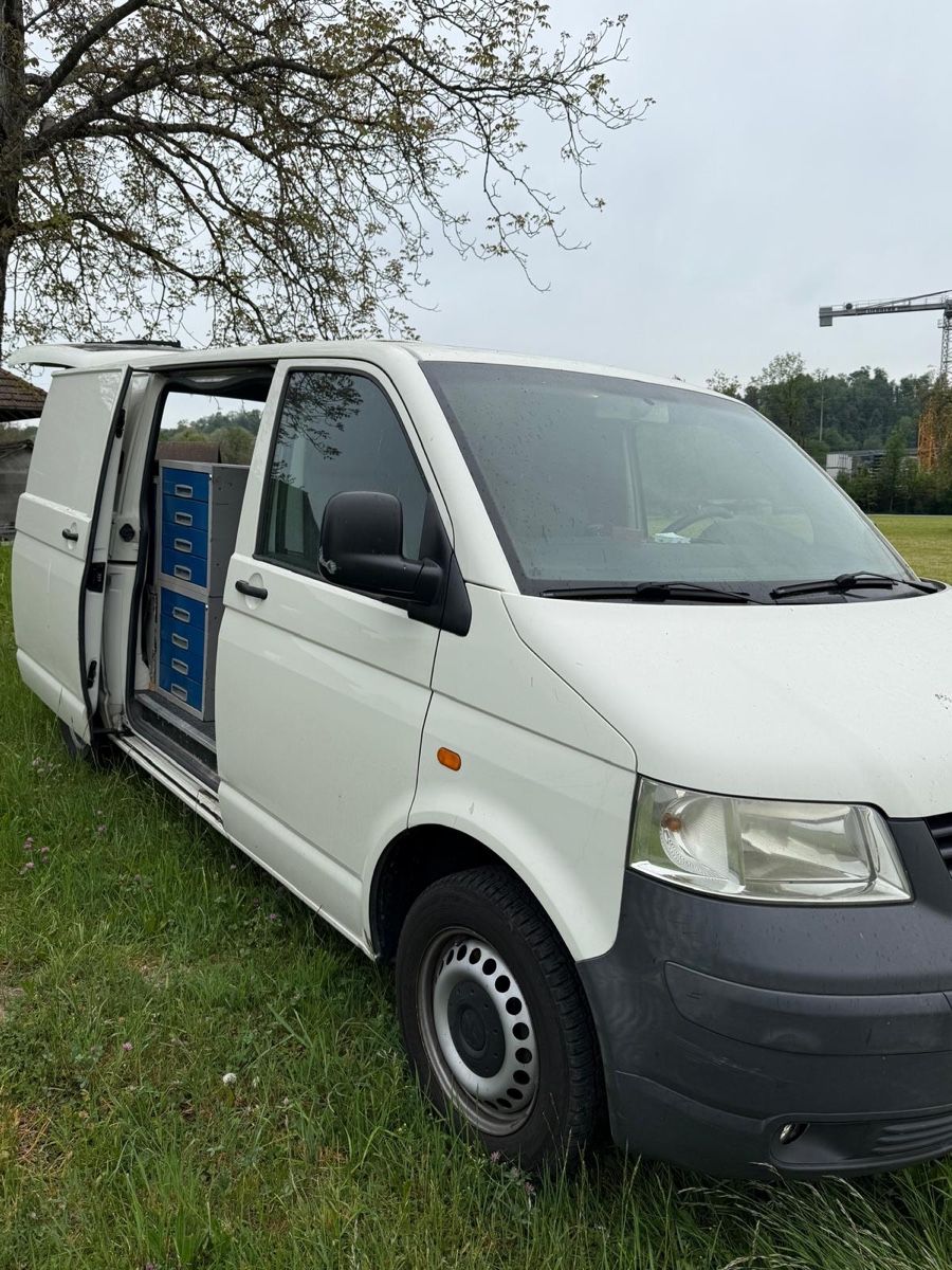 VW Nutzfahrzeuge: VW Transporter T5 1.9 TDI – Gebraucht aus Holzhäusern ZG von jet_power 2