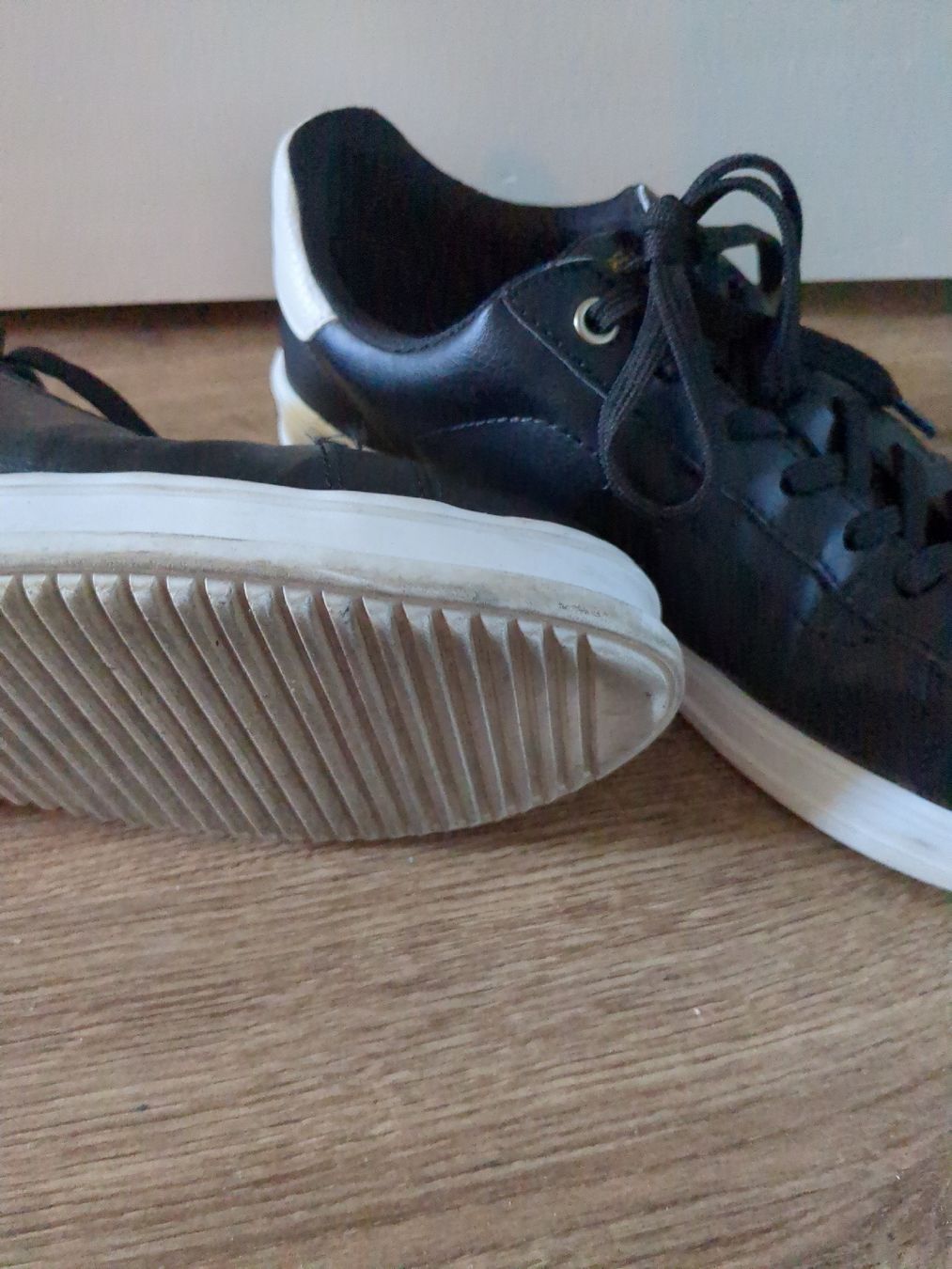 Bershka Scarpe da donna: Turnschuhe Grösse 39 – Usato da St. Gallen venduto da tj19 2