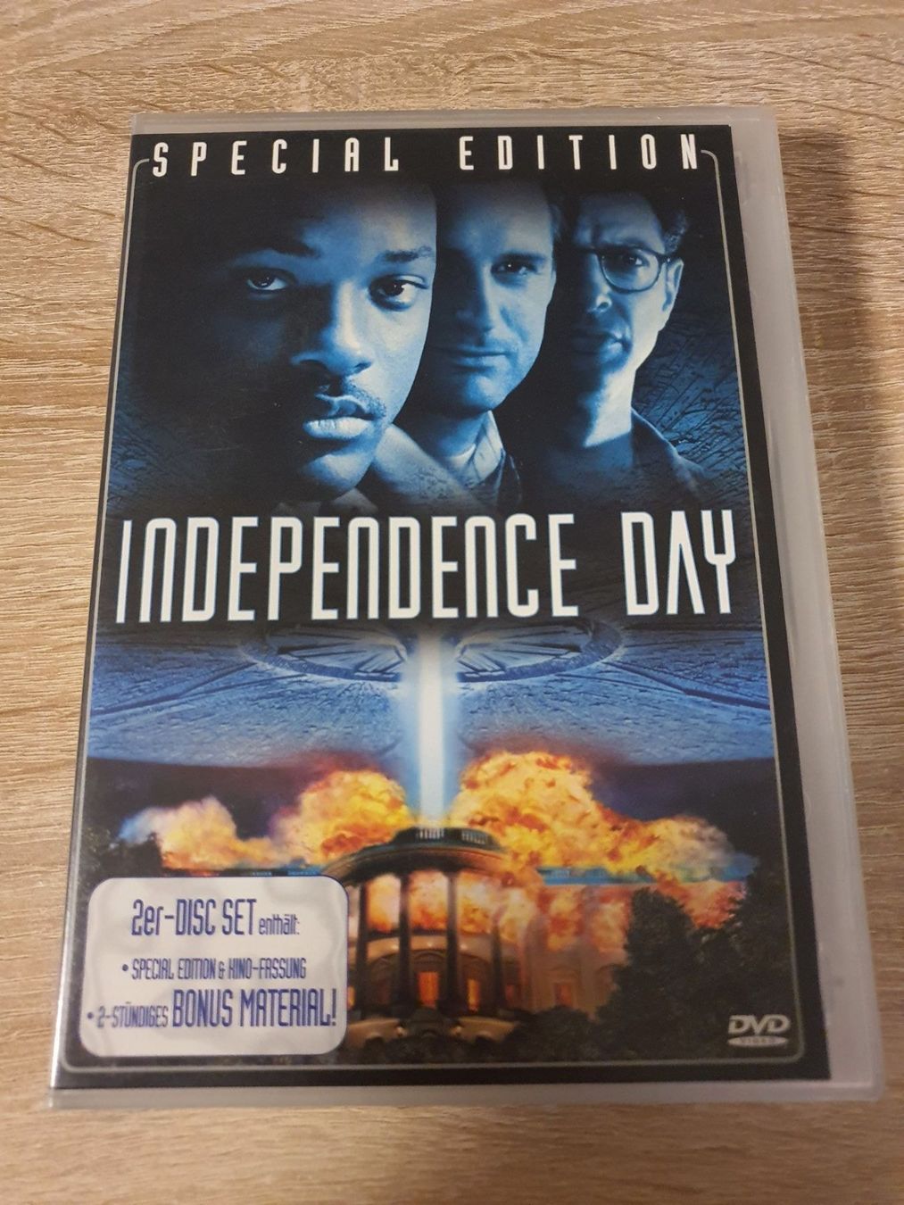 Tutti i DVDs: DVD Independence Day – Usato da Bern venduto da mme_bear