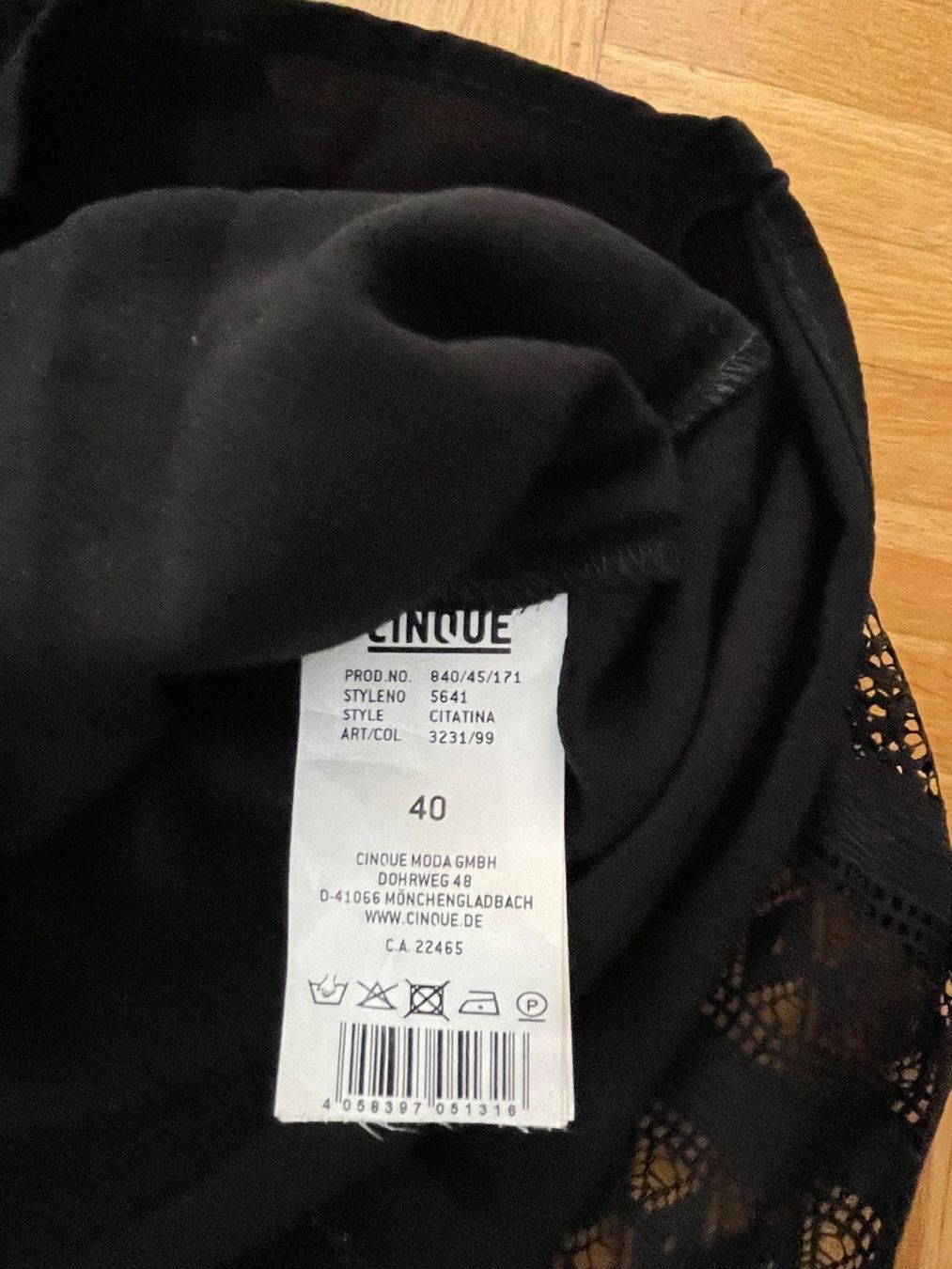 Cinque Top: Top, Marke Cinque, schwarz, Grösse 40 – Usato da Luzern venduto da Roger3022 6