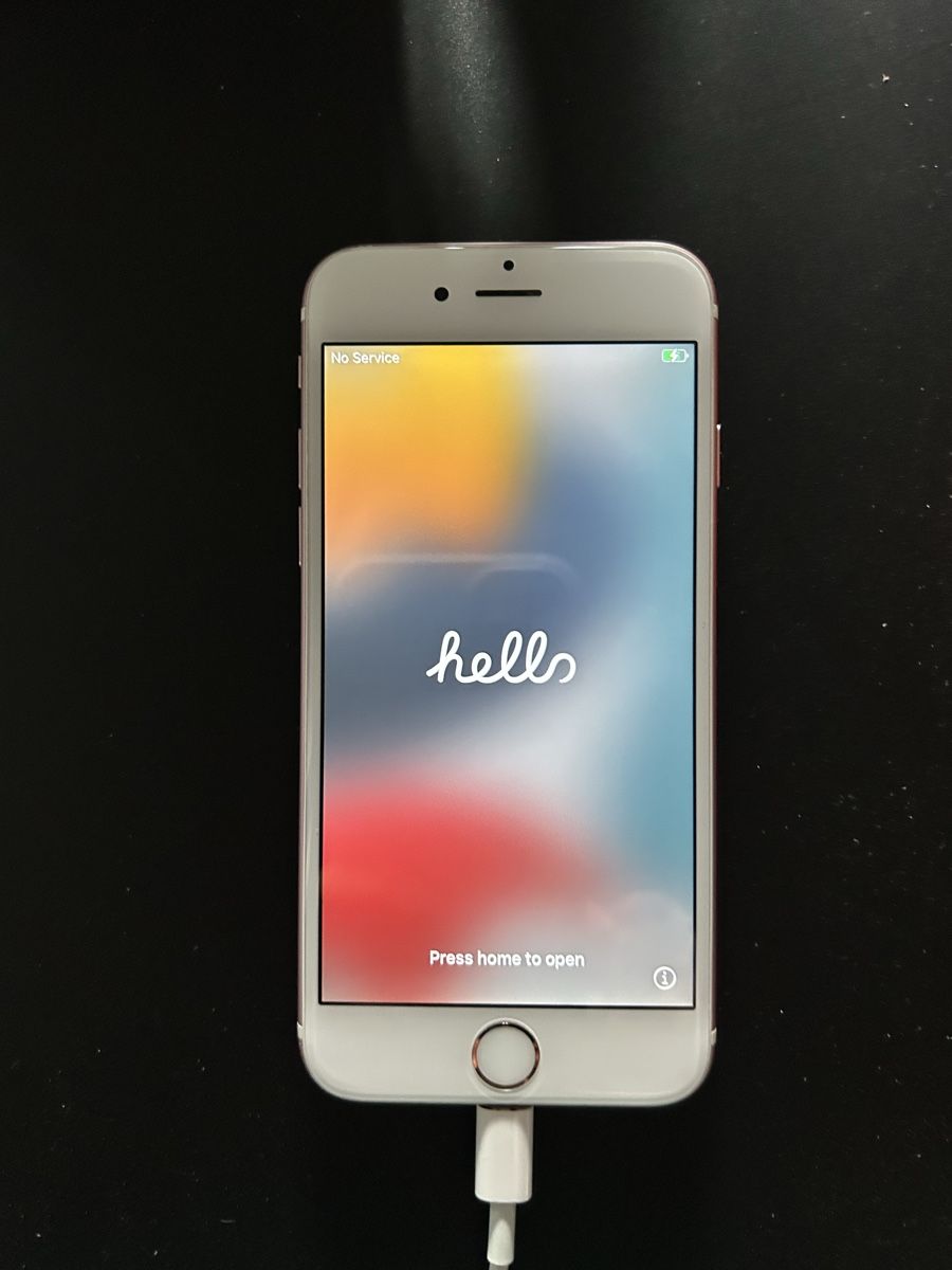 Apple Telefoni cellulari / Smartphones: iPhone 6s Rose Gold – Usato da Leuzigen venduto da nora999