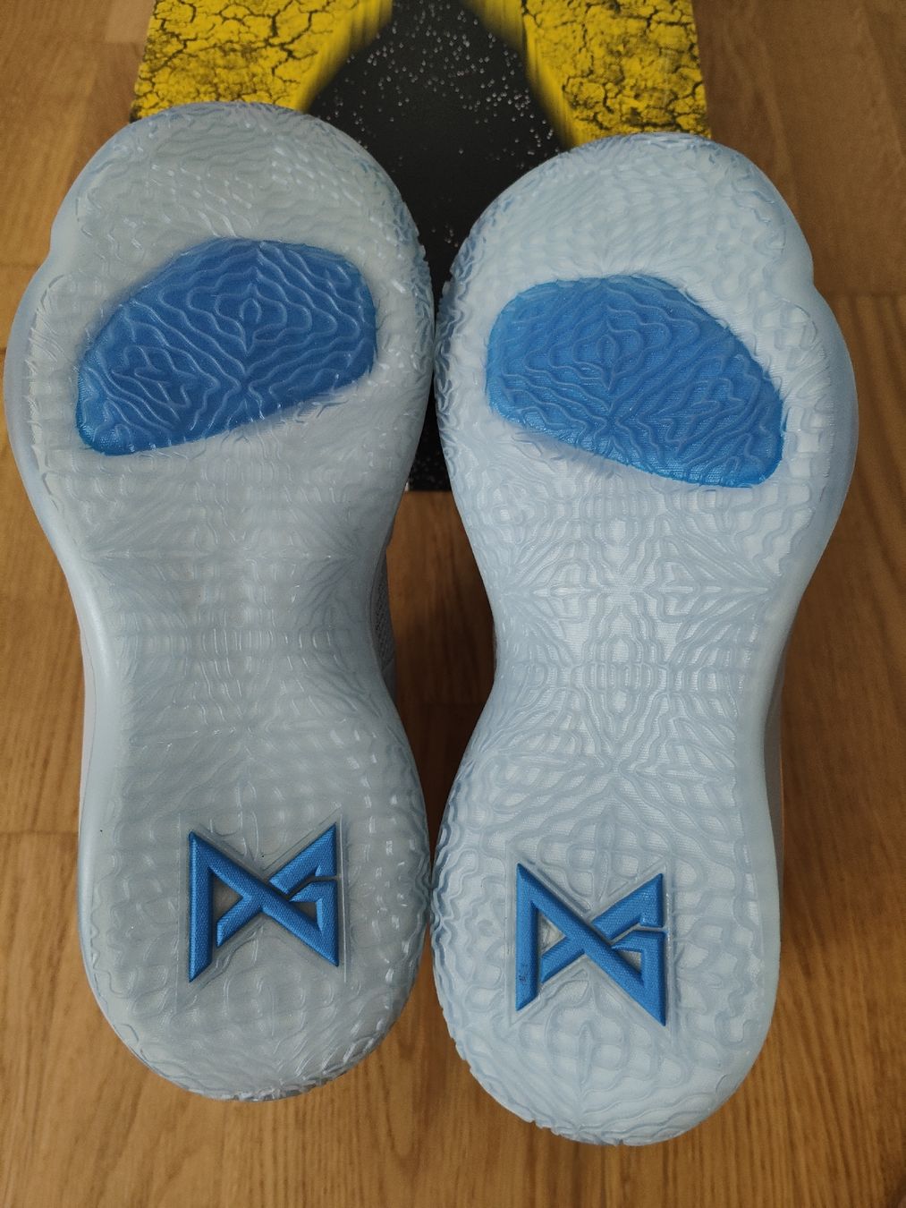 Scarpe da uomo: Nike PG 2.5 Playstation grau – Nuovo e nell'imballaggio originale da Liestal venduto da bebbi1989 2
