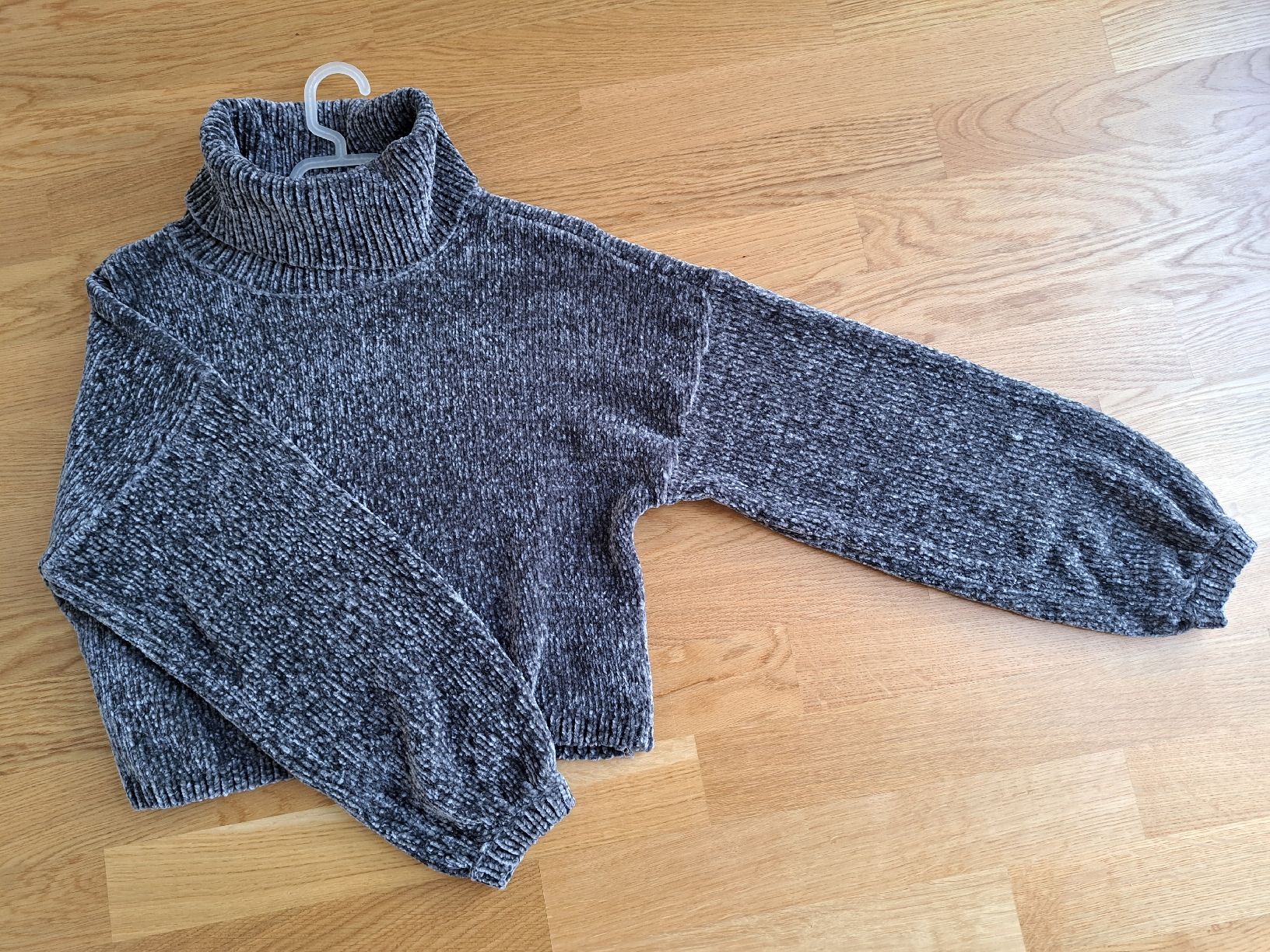 Pulls & Sweat-shirts: Pullover Urban Classics grau Grösse S Rollkragen Samt – D'occasion à Murten par ste_s76w 2
