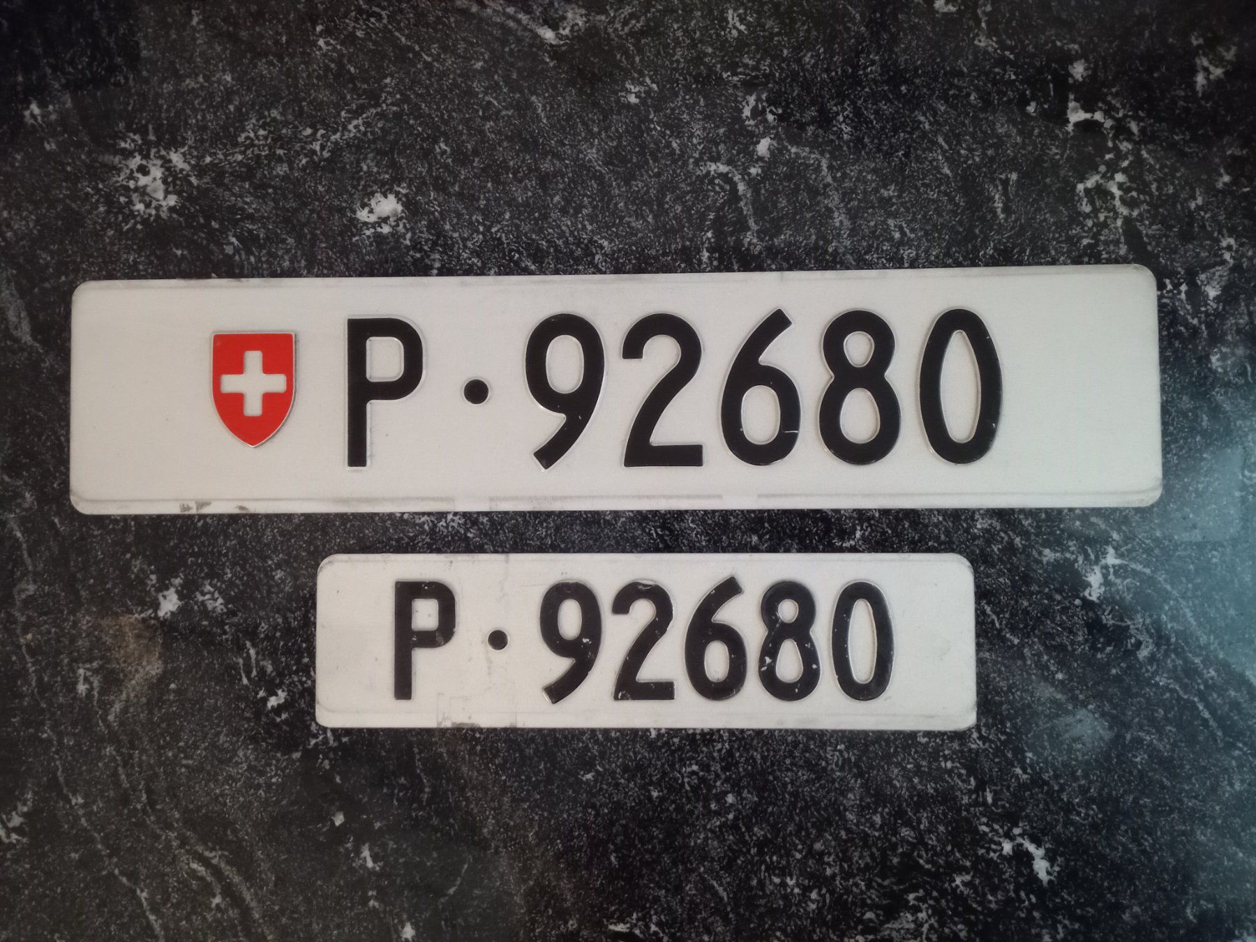 Insegne: 2x Nummernschild PTT Post ausrangiert 92680 – Usato da Küttigen venduto da Melisch1000
