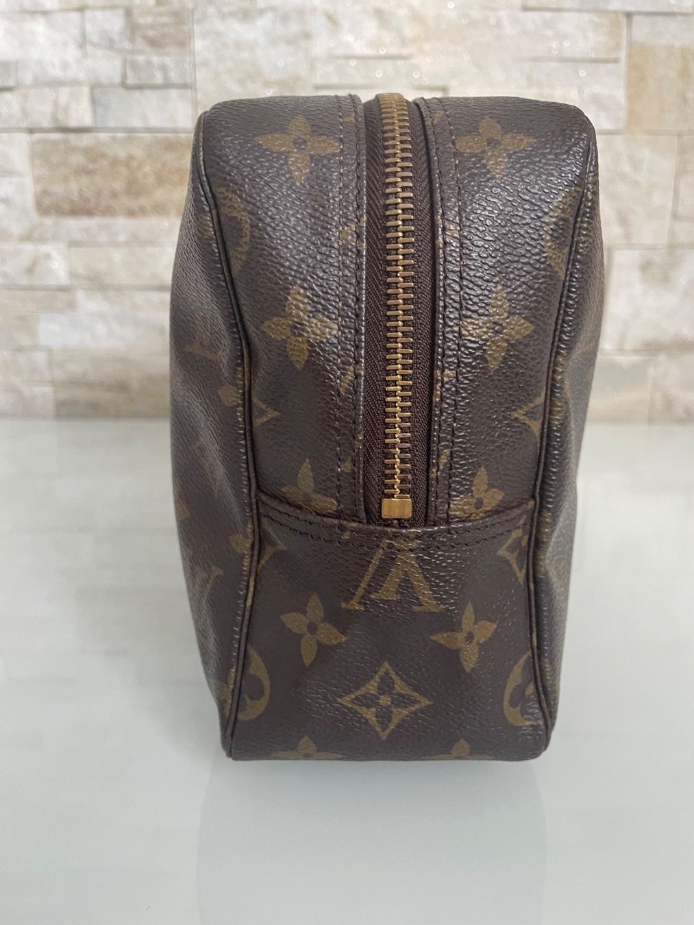 Louis Vuitton Borse da donna: Louis Vuitton Necessaire - Nr. 277 – Usato da Hittnau venduto da LuxAndMore 5