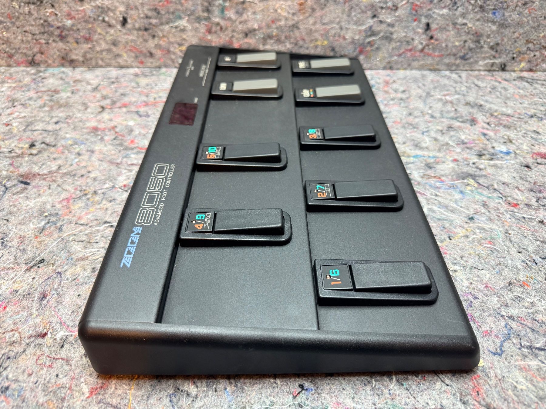 Zoom Strumenti musicali: Zoom 8050 Advanced Foot Controller – MIDI Fusscontroller – Usato da Rorschach venduto da Lefty87 2