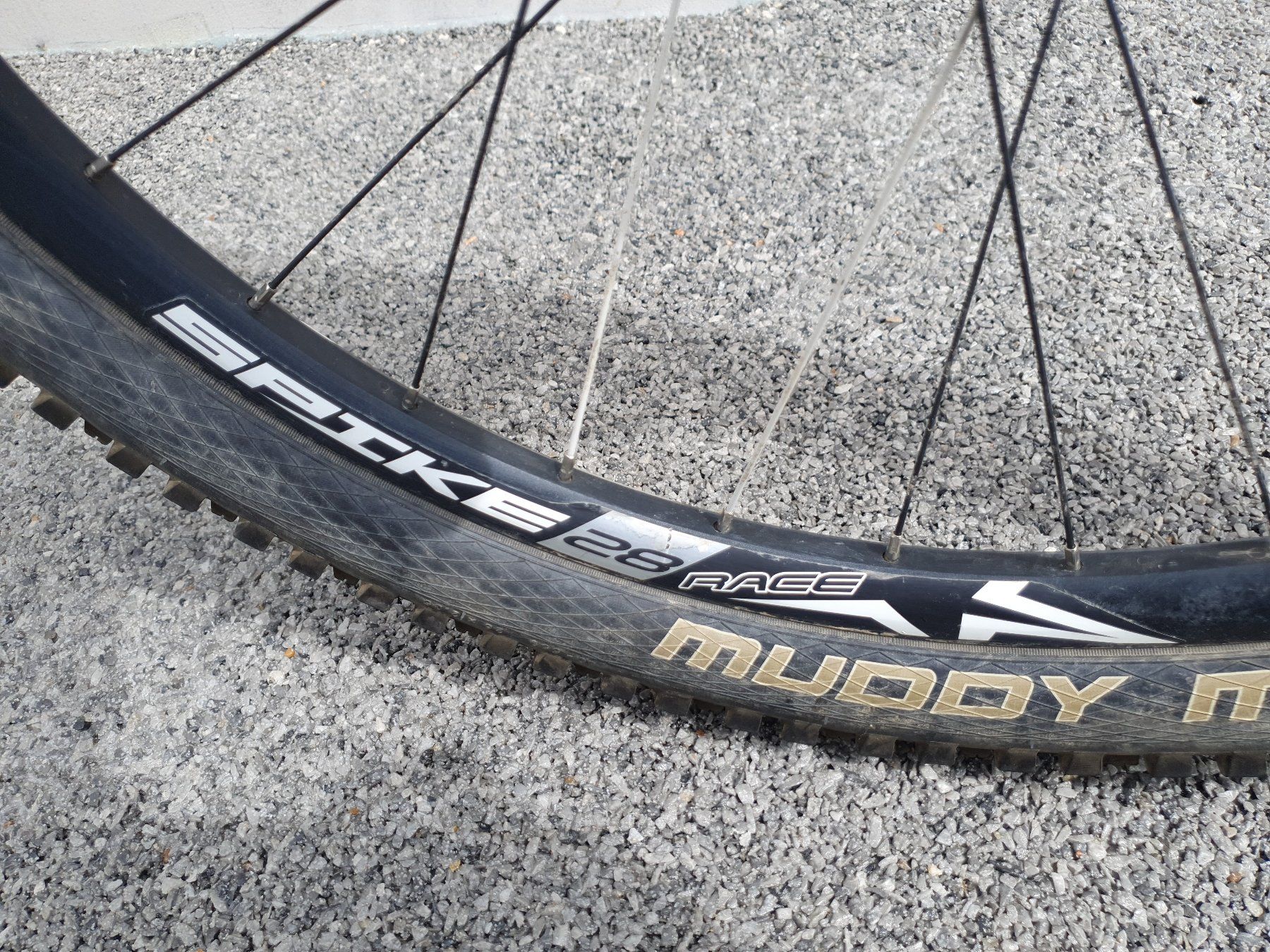 Scott Velos: Scott Voltage FR - BOS fork & shock - Ti spring – Gebraucht aus Zürich von  4
