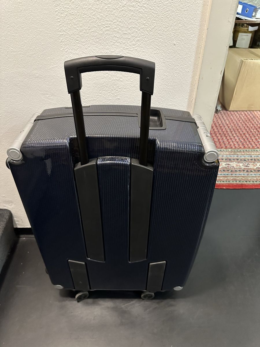Valigie: Swiss Luggage Carbon Koffer – Nuovo e nell'imballaggio originale da Küsnacht ZH venduto da Nano_zh 2