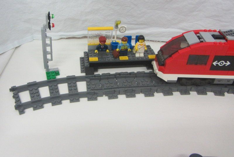 Lego Kit di costruzioni: LEGO RC Train 7938 " Passenger Train " + Lichtfunktion – Usato da Kreuzlingen venduto da heinrich7h 4