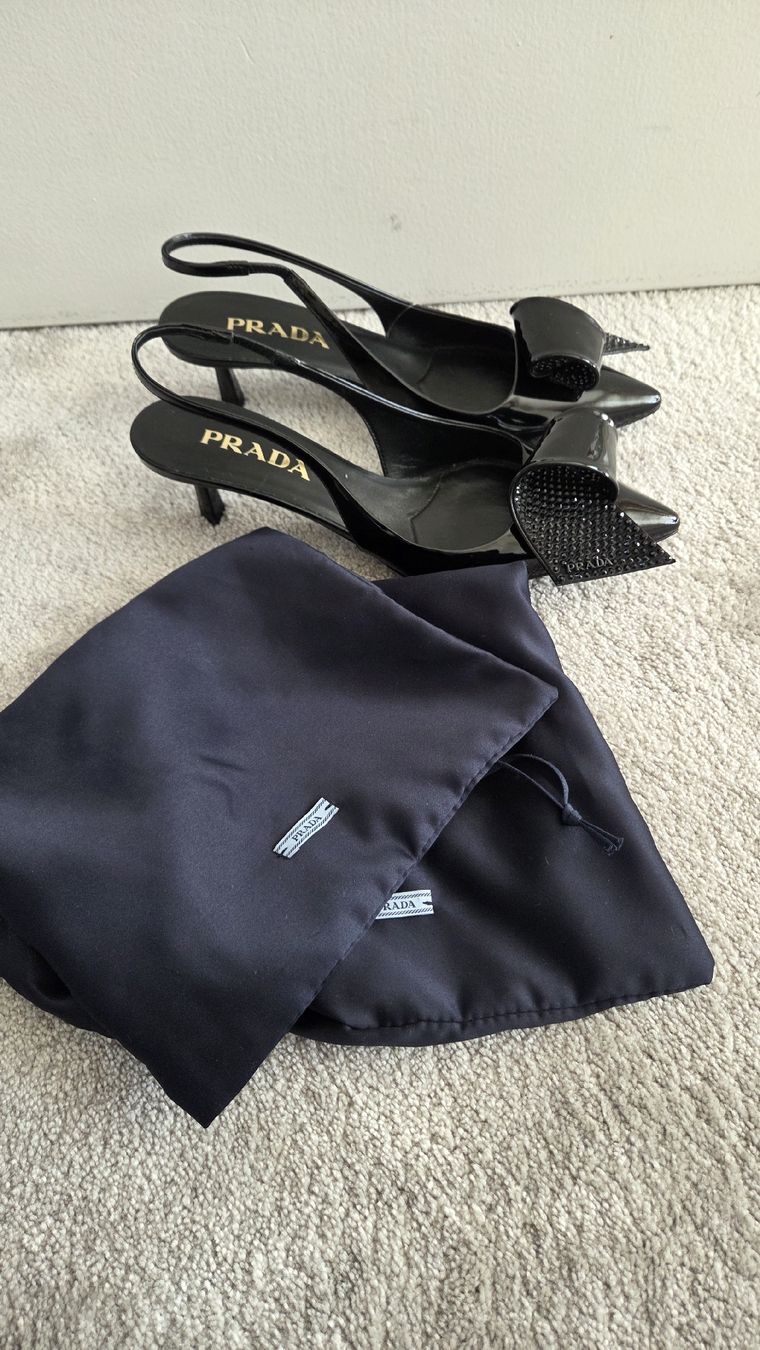 Damenschuhe: Prada Pumps. Grösse 37 – Gebraucht aus Frick von mlpreloved 1