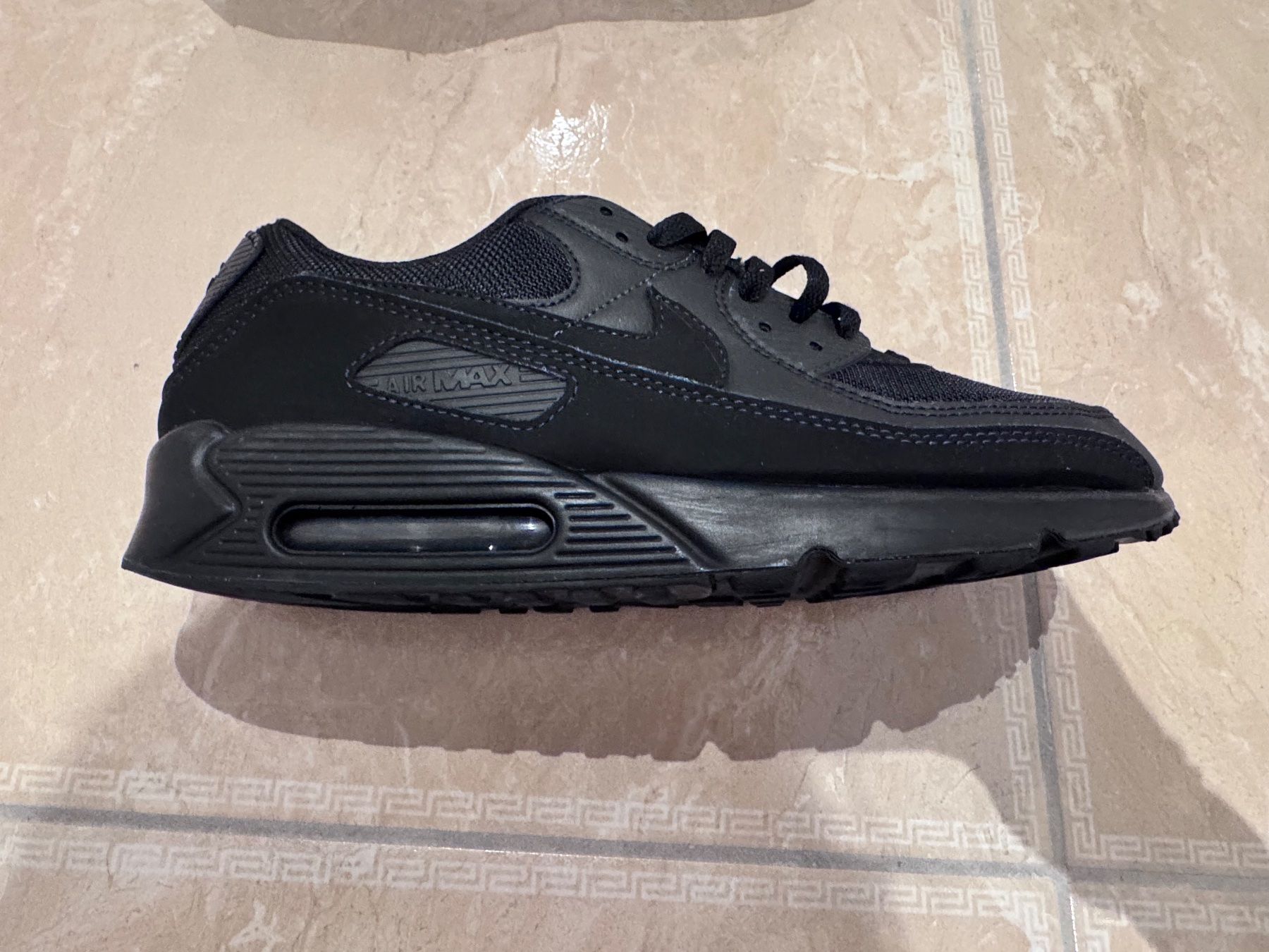 Nike Scarpe da uomo: Nike Air Max NWT Herren Sneakers, 47 – Nuovo (secondo la descrizione) da Klingnau venduto da Markus14 5