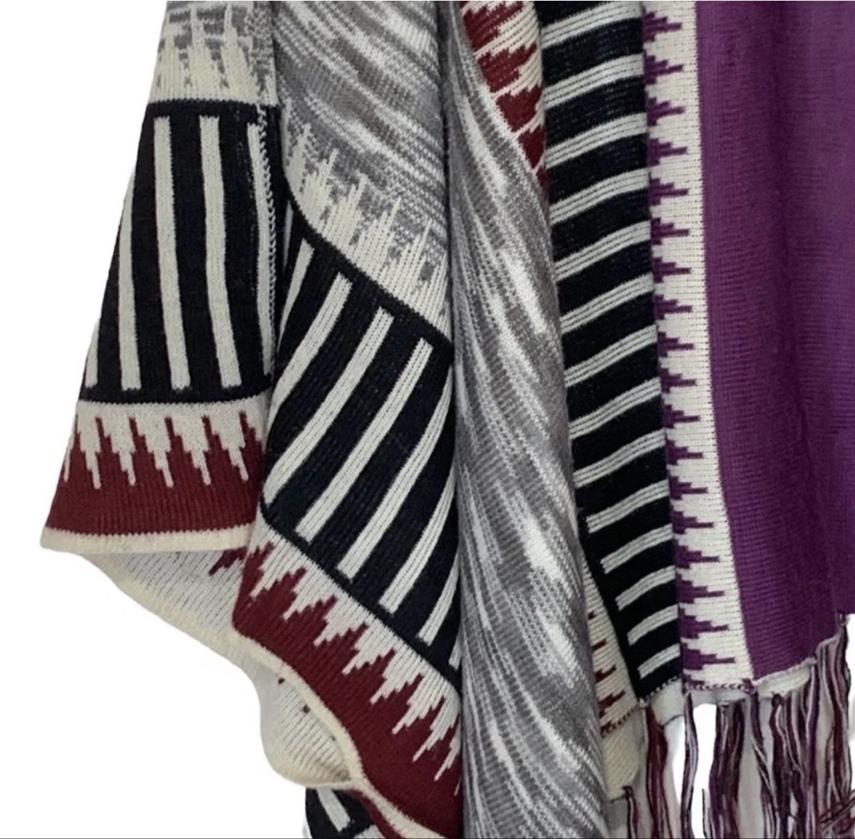 Sonstige Damenmode: Minkpink Poncho Neu – Neu und originalverpackt aus Baden von Tiffany6878 5