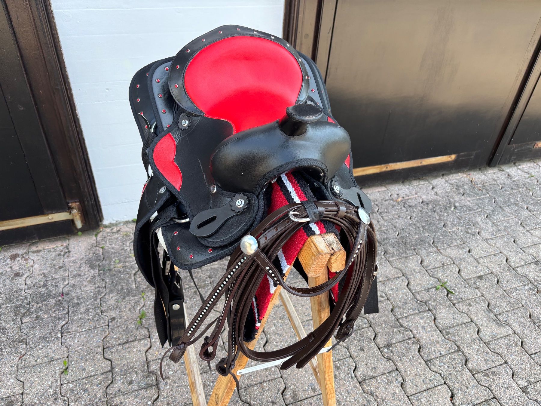 Sattel & Sattelzubehör: schönes Ponywesternsätteli – Gebraucht aus Feldbach von Fea1 6