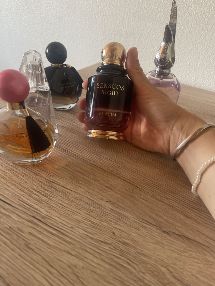 Parfum & Eau de Toilette: Parfum Flakons Set neuwertig  – Neu (gemäss Beschreibung) aus Hindelbank von Silya1 5