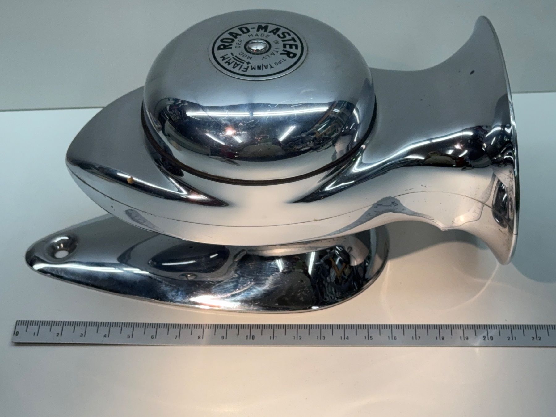 Accessori per altri veicoli: vintage Oldtimer Kompressorhorn Road Master von Fiamm – Usato da Lostorf venduto da Peschmi10 1