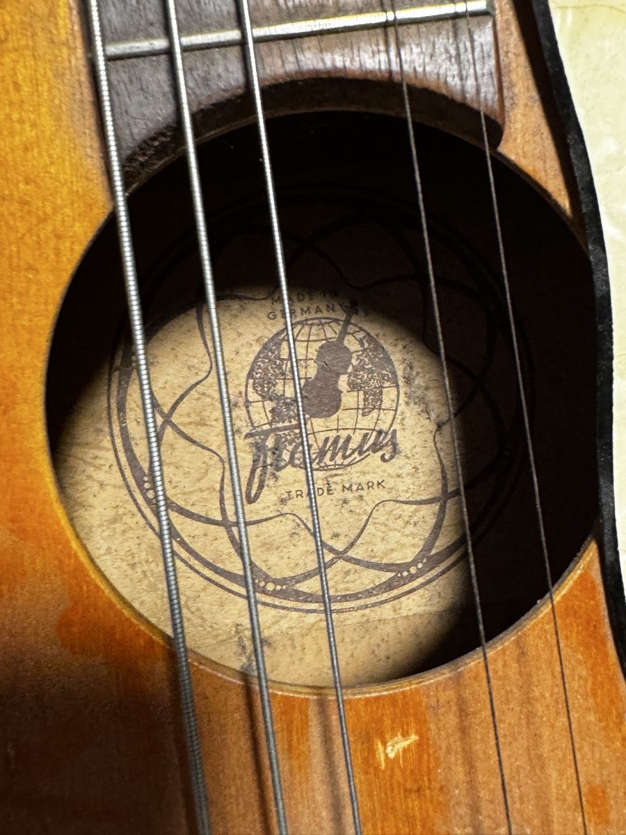 Musikinstrumente: Akustikgitarre Framus Vintage,  – Gebraucht aus Schlieren von Eldi84 1