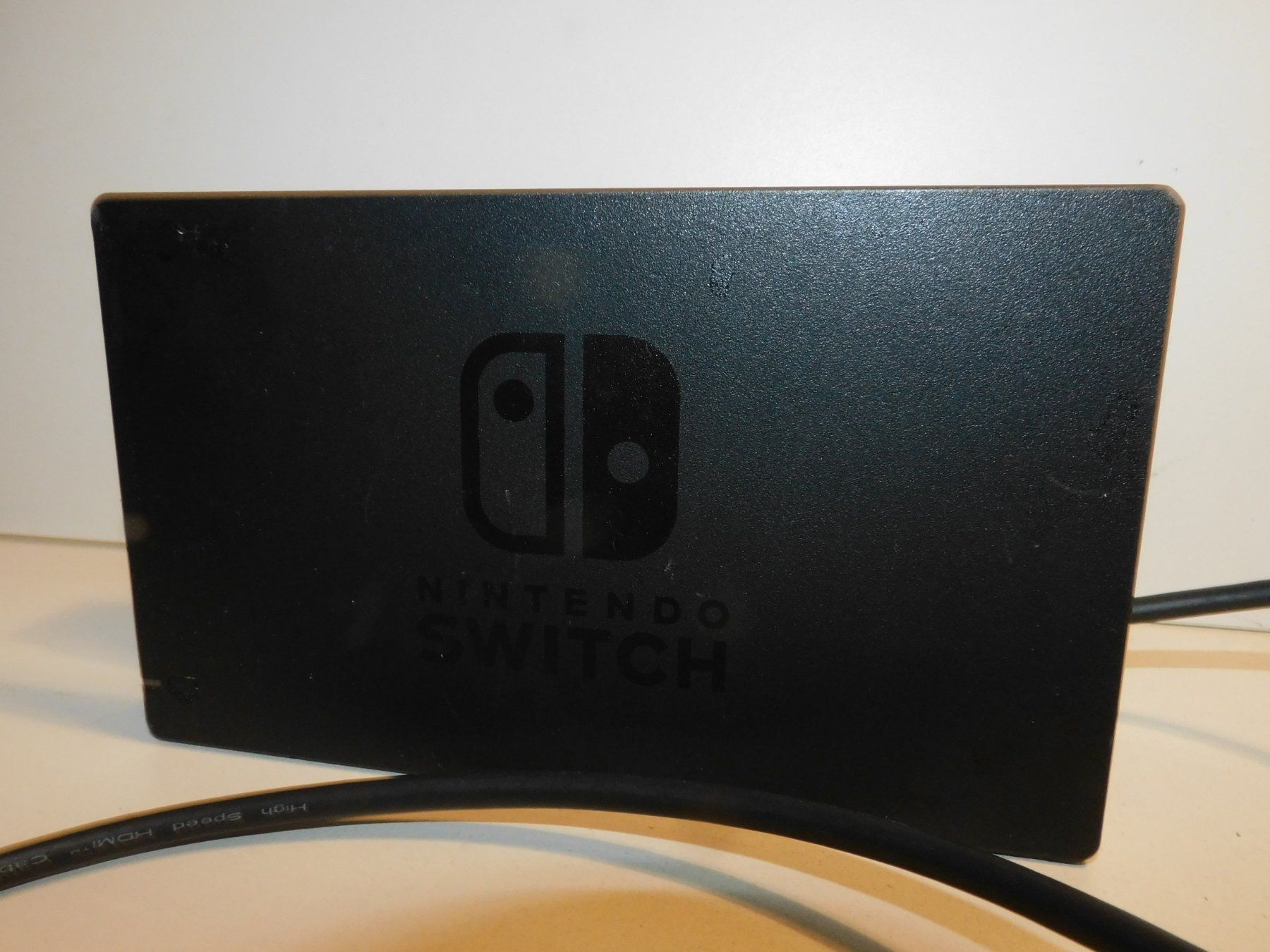 Docking station: Nintendo Switch Docking Station schwarz gebraucht Zustand – Usato da Sursee venduto da 76 3
