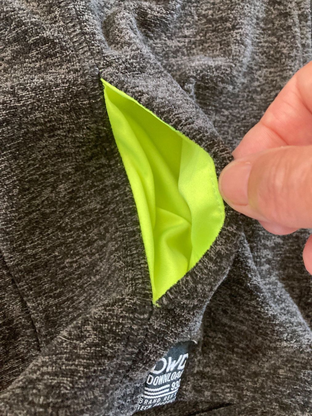 Giacche & Cappotti: Jacke mit Kapuze Gr.146/152 – Nuovo (secondo la descrizione) da Zollikofen venduto da gamel01 2