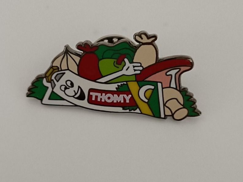 Placchette & Badge: Pin Thomy - Box 10 – Usato da Köniz venduto da Pinscollect