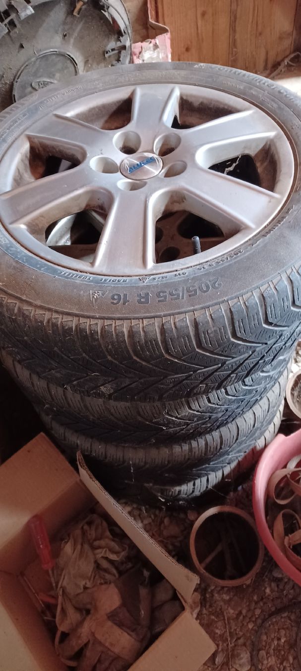 Pneus & Roues: Ford Mondeo Alufelgen  – D'occasion à Lommis par Mondeo63070 2