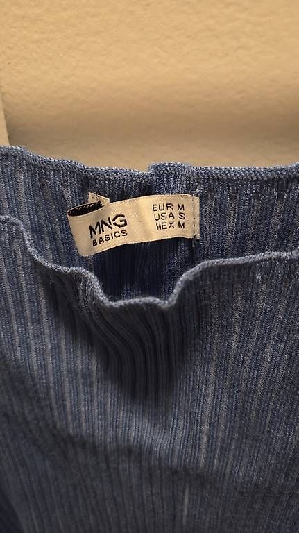 Mango Tops: Mango Top, M/38 – D'occasion à Bern par nigq 2