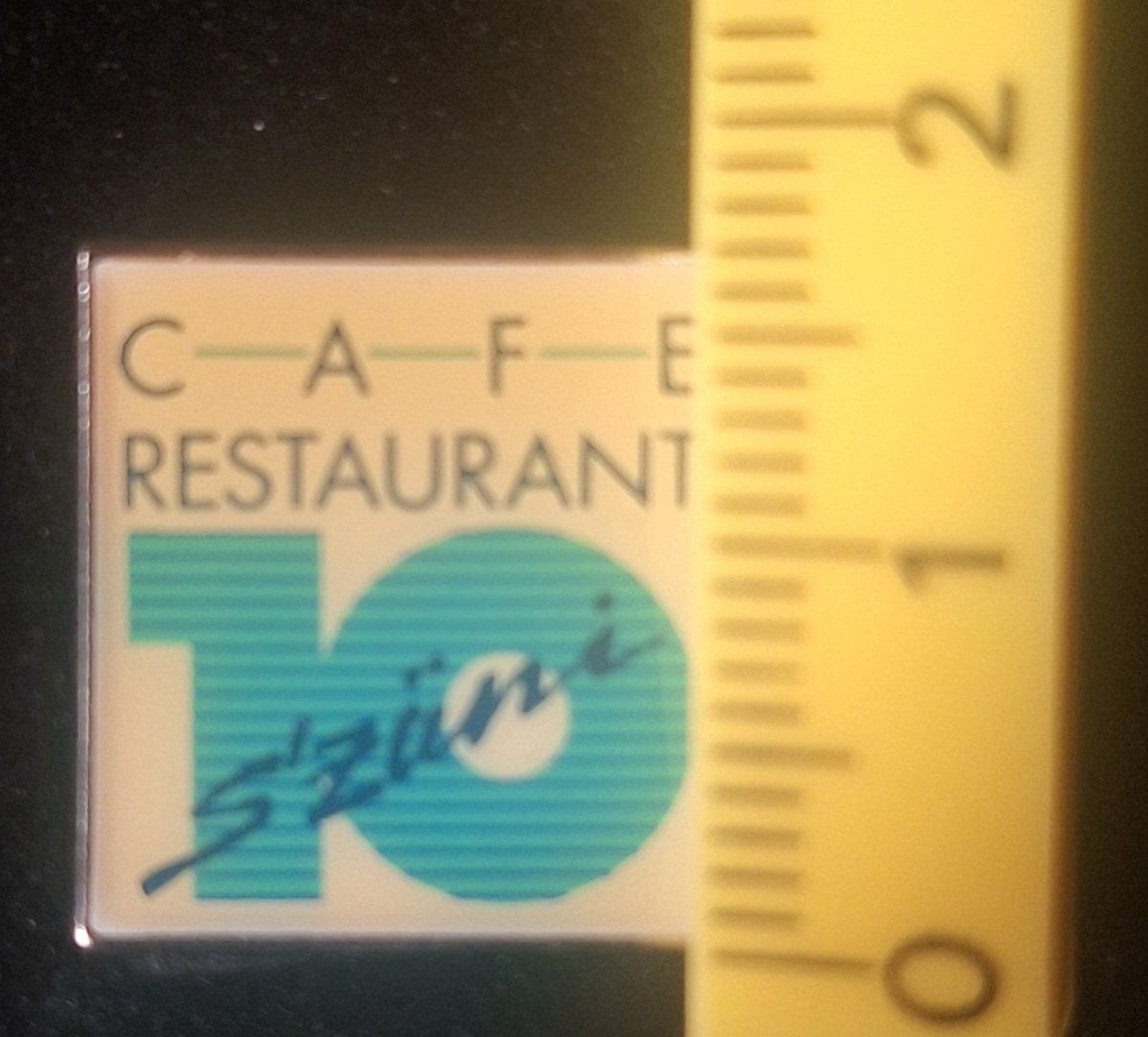 Placchette & Badge: Pin Cafe / Restaurant szäni – Usato da Zug venduto da Sdoerfli