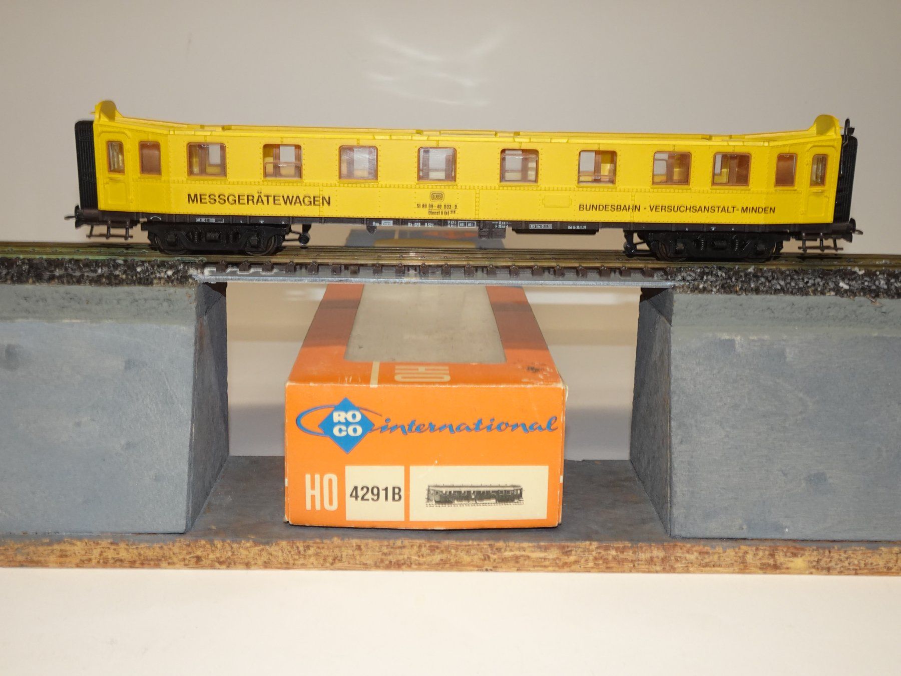 Roco Trains électriques: ROCO DB  Messgerätewagen 4291 B  H0 DC – Défectueux à Hinwil par Berling0 1