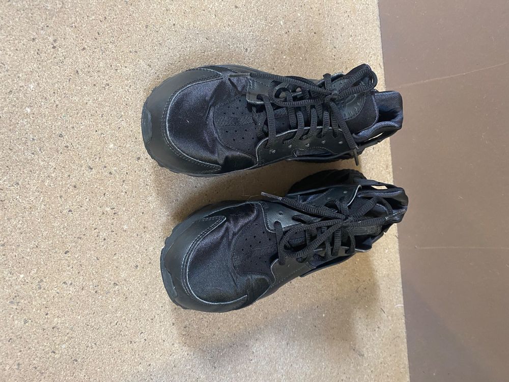 Huarache schwarz shop