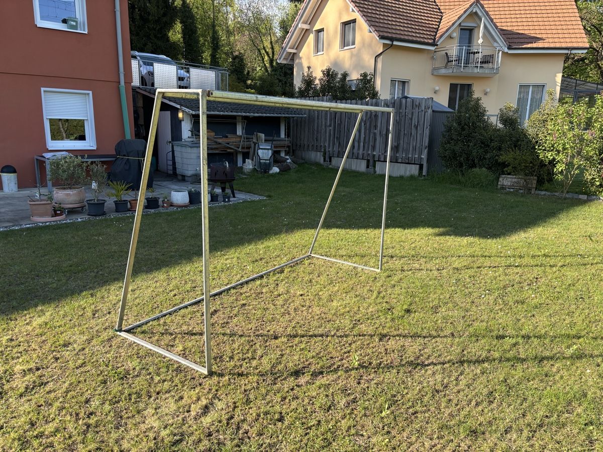Fussball- & Hockeytore: Fussball tore  – Gebraucht aus Umiken von alv_qhq8