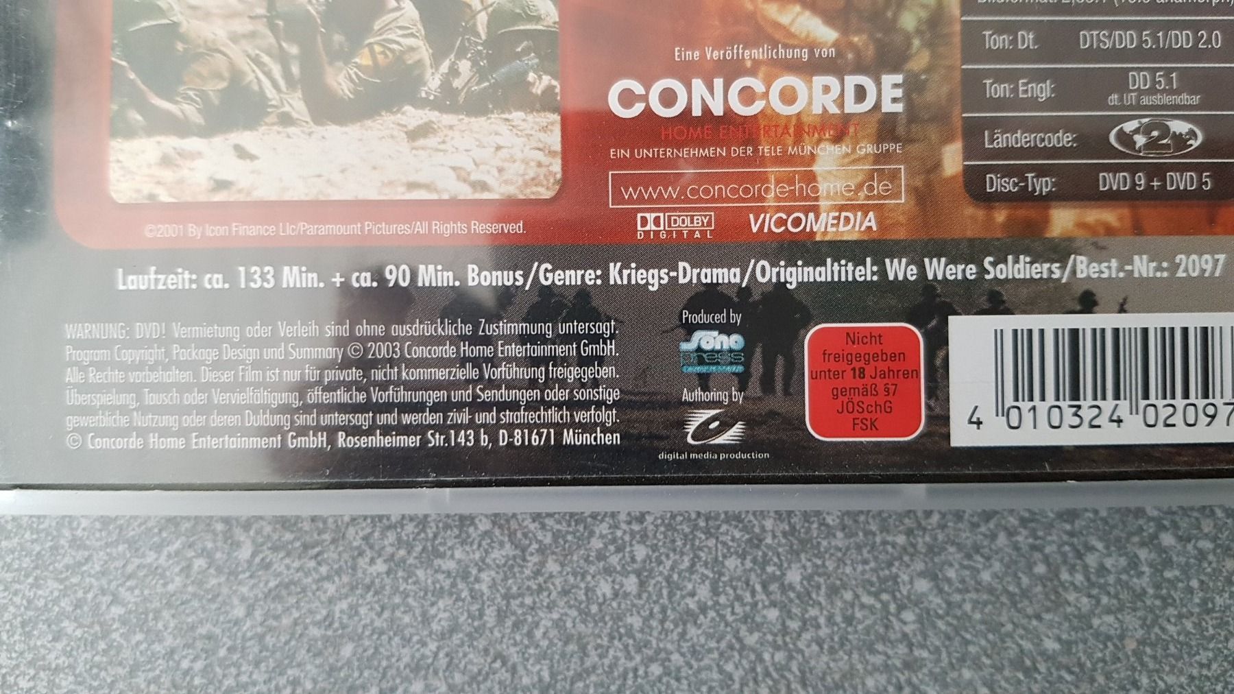 Tous les DVDs: DVD Wir waren Helden / 2 Disc Edition – D'occasion à Oetwil am See par fineli2 1