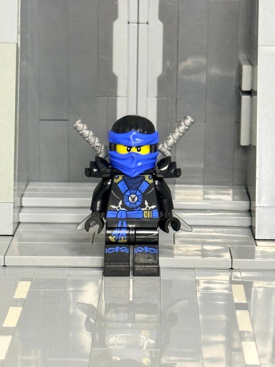 Lego Figuren: LEGO NINJAGO Jay Deepstone Armor (njo0125) – Gebraucht aus Ottikon b.Kemptth. von rom_f25z