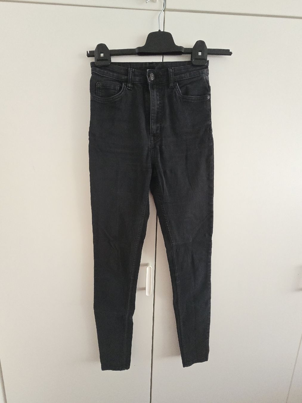 Weekday Jeans: Weekday Jeans - Grösse M – Usato da Rickenbach b. Wil venduto da Kth_v8