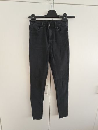 Weekday Jeans - Grösse M